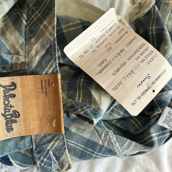 Deadstock 90s mini Skirt - Picture 2 of 6